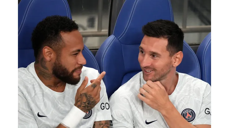 Foto: Koji Watanabe/Getty Images - Messi falou sobre destino de Neymar