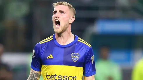 Nicolás Valentini vibra após converter cobrança pelo Boca contra o Palmeiras na Libertadores