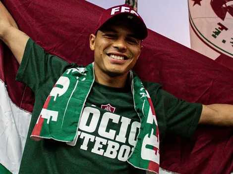 Fluminense aprensenta Thiago Silva; saiba quando ele poderá jogar