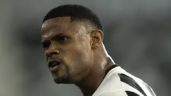 RJ - RIO DE JANEIRO - 08/05/2024 - COPA LIBERTADORES 2024, BOTAFOGO X LDU - Junior Santos jogador do Botafogo comemora seu gol durante partida contra o LDU no estadio Engenhao pelo campeonato Copa Libertadores 2024.