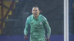 Marchesín comemorando vitória no Chile. Foto: Lucas Uebel/Grêmio FBPA