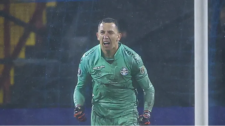 Marchesín comemorando vitória no Chile. Foto: Lucas Uebel/Grêmio FBPA
