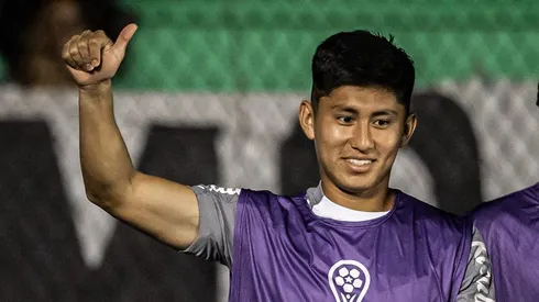 Miguelito, meia boliviano do Santos, em ação pela Copa Sul-Americana - Foto: Raul Baretta/ Santos FC