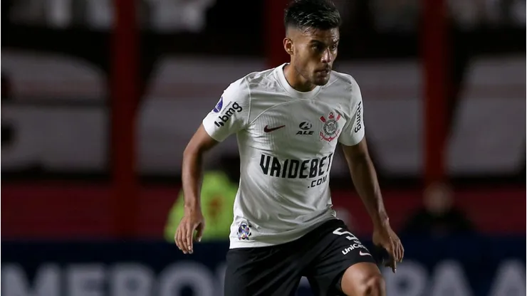 Fausto Vera aceita deixar o Corinthians