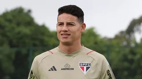 Foto: Rubens Chiri/São Paulo - James Rodríguez durante os treinamentos no CT da Barra Funda