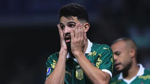 Flaco López vive momento ruim no ataque do Palmeiras. Foto: Ettore Chiereguini/AGIF