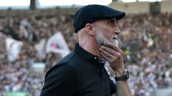 Álvaro Pacheco comanda o Vasco