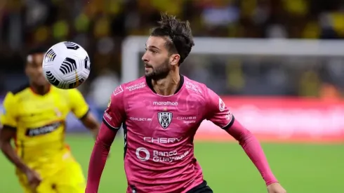 Foto: Franklin Jacome/Getty Images - Lautaro Díaz pode vir para o Cruzeiro