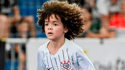 Foto: Reprodução/X - Lucas Flora, joia do Corinthians, assina com o Palmeiras