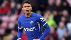 Thiago Silva em partida pelo Chelsea em Sheffield, na Inglaterra. (Photo by George Wood/Getty Images) (Photo by George Wood/Getty Images)