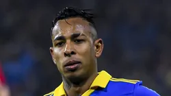 Sebastián Villa pelo Boca Juniors comemora gol. Jogador é descartado no Peixe.