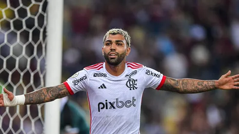 Gabigol durante a comemoração do seu tento. Foto: Thiago Ribeiro/AGIF