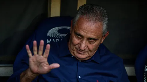 RJ - RIO DE JANEIRO - 11/05/2024 - BRASILEIRO A 2024, FLAMENGO X CORINTHIANS - Tite tecnico do Flamengo durante partida contra o Corinthians no estadio Maracana pelo campeonato Brasileiro A 2024.
