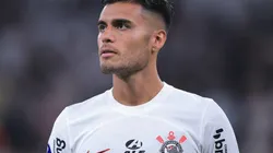 Fausto Vera perdeu espaço no Timão e pode ter novo destino