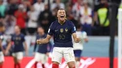 Mbappé comemorando gol contra a Inglaterra na Copa do Mundo. (Photo by Catherine Ivill/Getty Images)