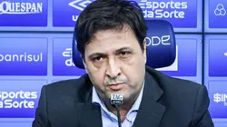 Presidente do Grêmio quer renovar com Zé Guilherme