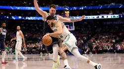 Jayson Tatum e Luka Doncic vão duelar nas finais da NBA (Foto: Tim Heitman/Getty Images)