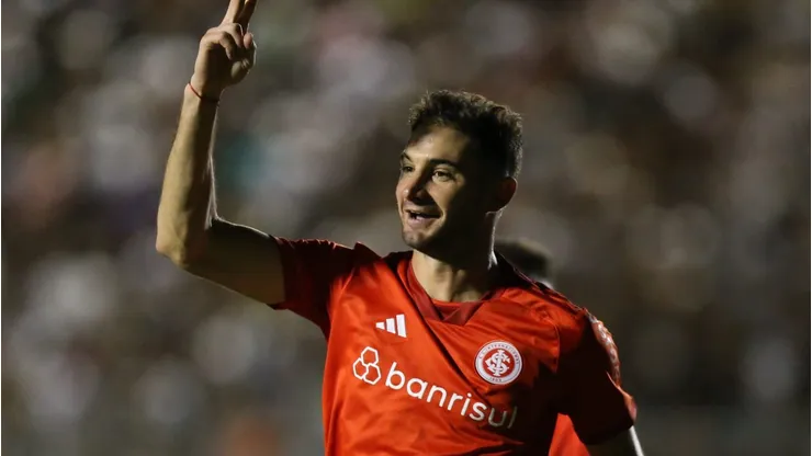 Lucas Alario ainda não deslanchou no Internacional