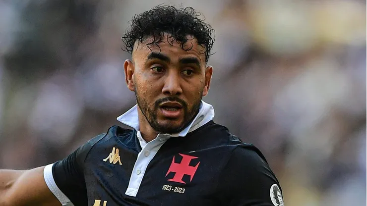 Payet, jogador do Vasco, durante partida contra o Flamengo no estádio Maracanã pelo Brasileirão Série A - Foto: Thiago Ribeiro/AGIF
