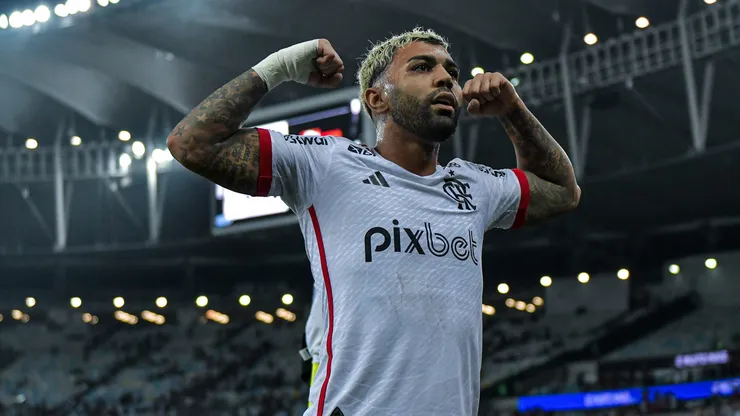Atacante marcou um dos gols na goleada diante do Vasco