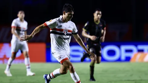 Lateral-direito precisou sair antes do final da 1ª etapa