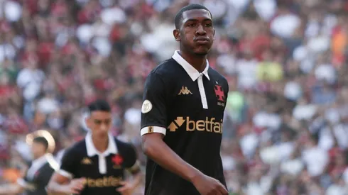SP - RIO DE JANEIRO - 02/06/2024 - BRASILEIRO A 2024, VASCO X FLAMENGO - Rayan jogador do Vasco durante partida contra o Flamengo no estadio Maracana pelo campeonato Brasileiro A 2024. Foto: Thiago Vasconcelos Dos Santos/AGIF
