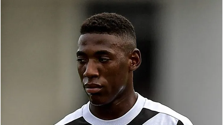 Léo Pelé, jogador do Vasco, durante partida contra o Grêmio pelo Brasileirão 2024.