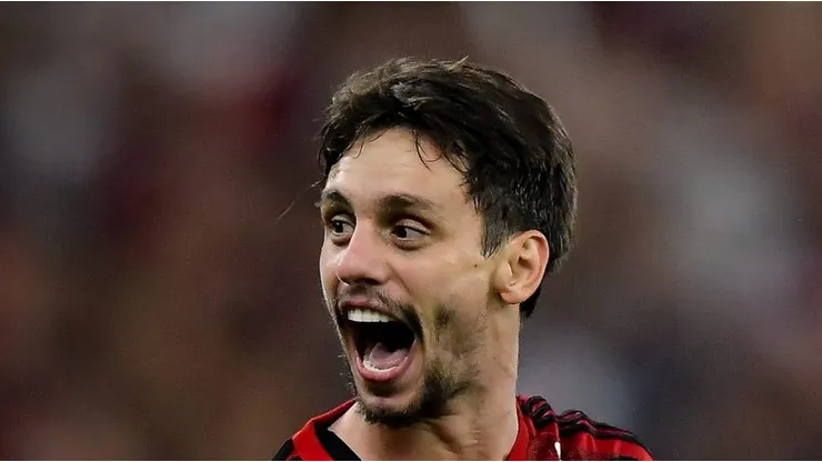 Rodrigo Caio durante jogo do Flamengo. 'Xerife' vai jogar no Imortal.