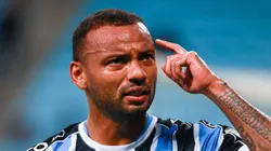 João Pedro Galvão em ação em partida do Imortal. Foto: Maxi Franzoi/AGIF