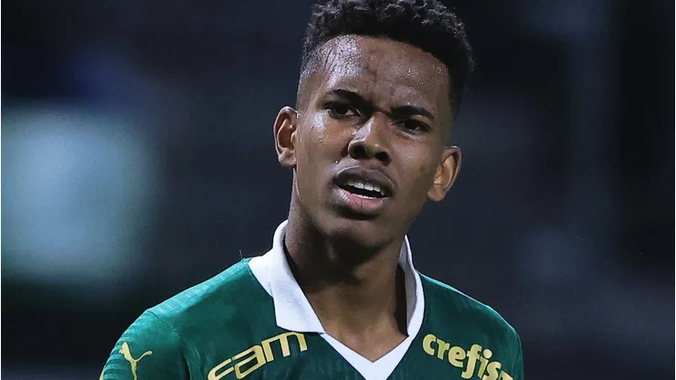 Estevão está encaminhado para deixar o Palmeiras