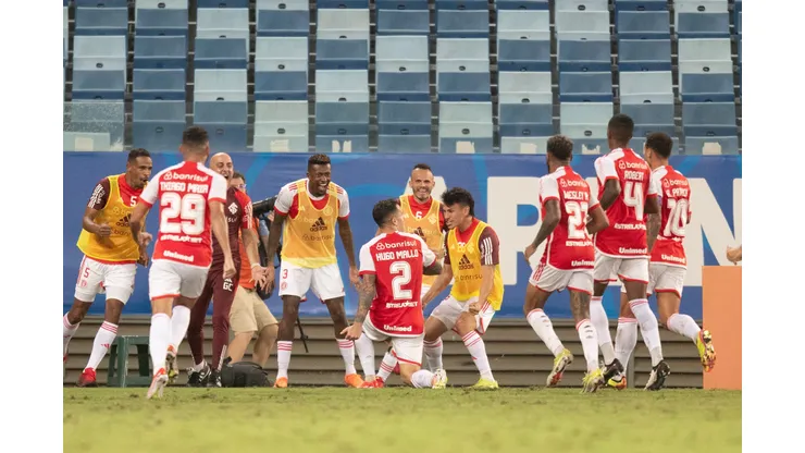 Mallo jogador do Internacional comemora seu gol . Foto: Gil Gomes/AGIF