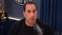 Edmundo falou sobre saída de estrela no Flamengo - Foto: Reprodução/Flow Podcast/Youtube