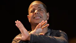 Marcelinho revela chateação em despedida no Corinthians.