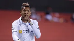 Billy Arce em ação pela LDU Quito. Foto: Franklin Jacome/Getty Images