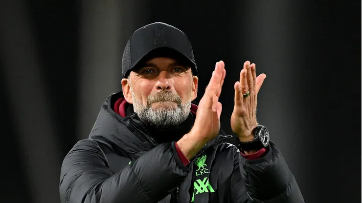 Klopp em partida da Premier League (Foto: Mike Hewitt/Getty Images)
