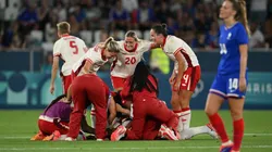 Colômbia e Canadá medem forças nas Olimpíadas.