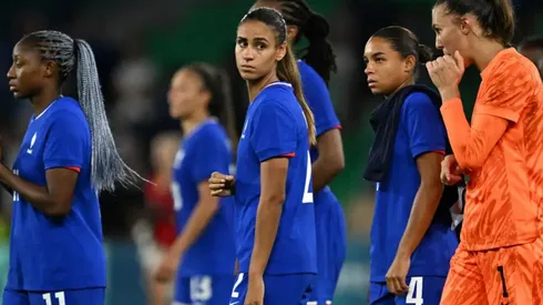 Nova Zelândia e França disputam vaga nas Olimpíadas.