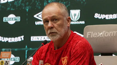 Mano agora tem três desfalques para encarar o Juventude - FOTO: LUCAS MERÇON / FLUMINENSE F.C. .