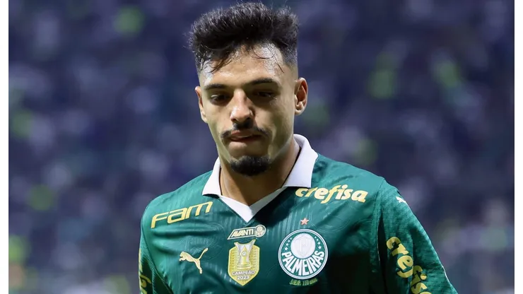 Gabriel Menino em ação pelo Verdão