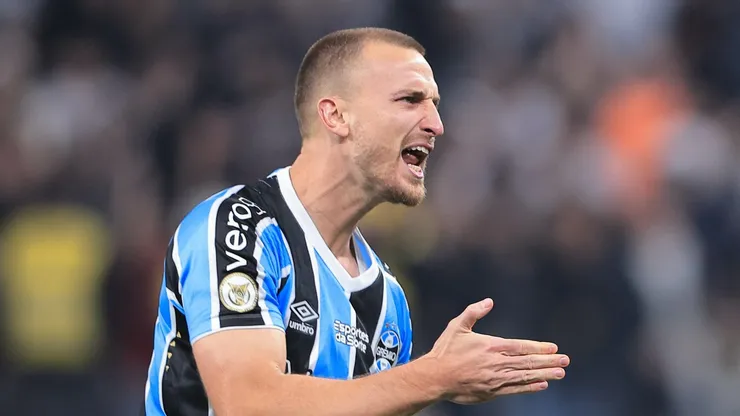 Rodrigo Ely comemorando gol marcado na Neo Química Arena. Foto: Ettore Chiereguini/AGIF