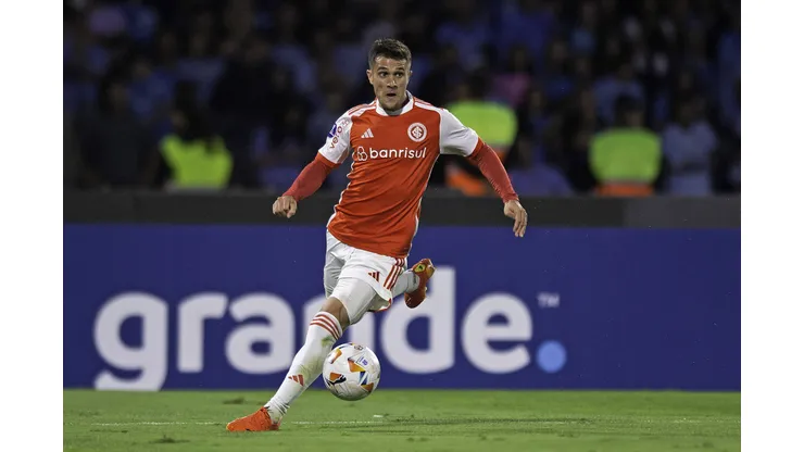 Inter deve negociar Fabrício Bustos