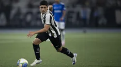 RJ - RIO DE JANEIRO - 27/07/2024 - BRASILEIRO A 2024, BOTAFOGO X CRUZEIRO - Savarino jogador do Botafogo durante partida contra o Cruzeiro no estadio Engenhao pelo campeonato Brasileiro A 2024. Foto: Jorge Rodrigues/AGIF