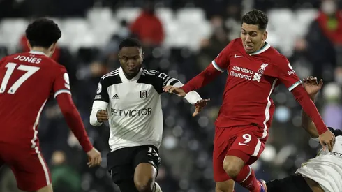 Ivan Cavaleiro (à direita) jogou na Premier League junto de Firmino