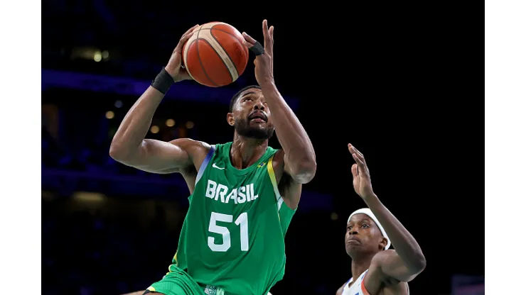 Bruno Caboclo contra a França na estreia das Olimpíadas 2024