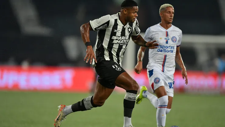 Botafogo x Bahia terá transmissão ao vivo do site Bolavip Brasil às 20h nesta terça-feira (30). Foto: Thiago Ribeiro/AGIF