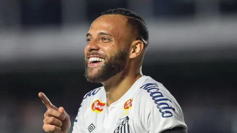 Guilherme comemora gol pelo Santos. Foto: Reinaldo Campos/AGIF