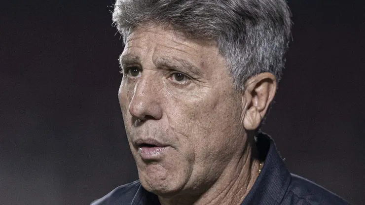 Renato Gaúcho durante partida entre Atlético-GO e Grêmio, no Estádio Antônio Accioly, pelo Campeonato Brasileiro, no dia 26/06/2024.