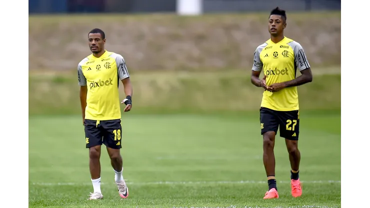 Bruno Henrique e De la Cruz retornam no Flamengo contra Palmeiras - Marcelo Cortes/Flamengo