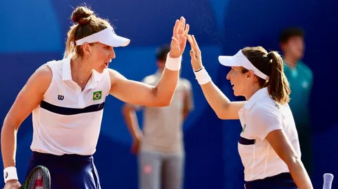 Beatriz Haddad Maia e Luisa Stefani estão na segunda rodada de Paris 2024. Foto: Foto: Gaspar Nóbrega /COB