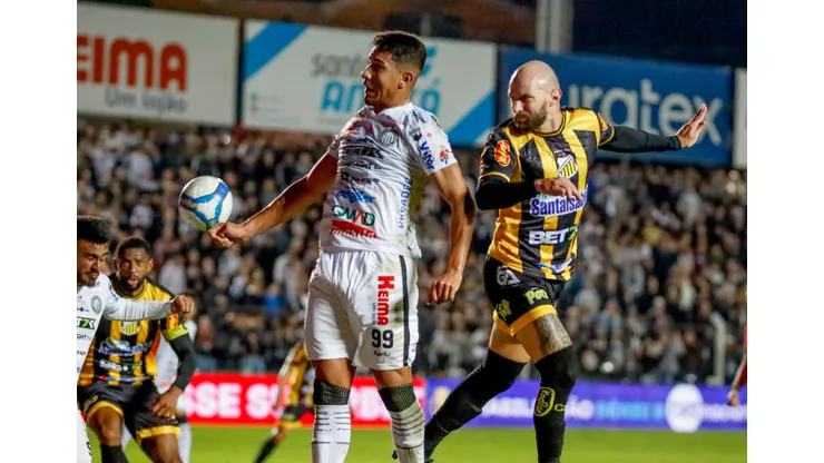 Paysandu e Novorizontino duelam na 18ª rodada da Série B.